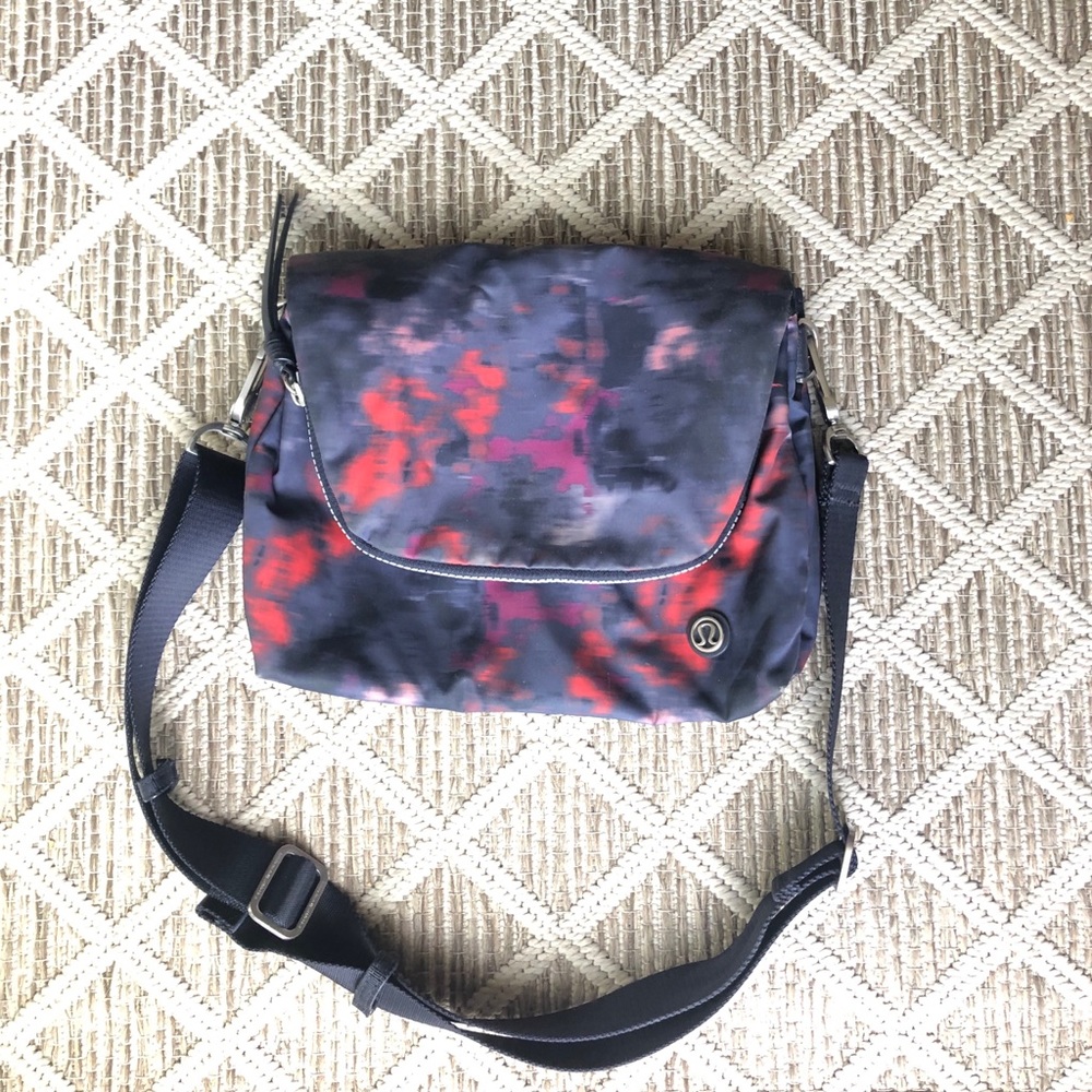 lululemon athletica Black with Red & Purple Print Crossbody Bag